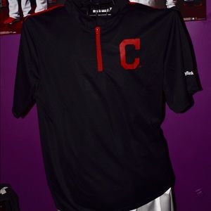 Cleveland Indians quarter zip shirt